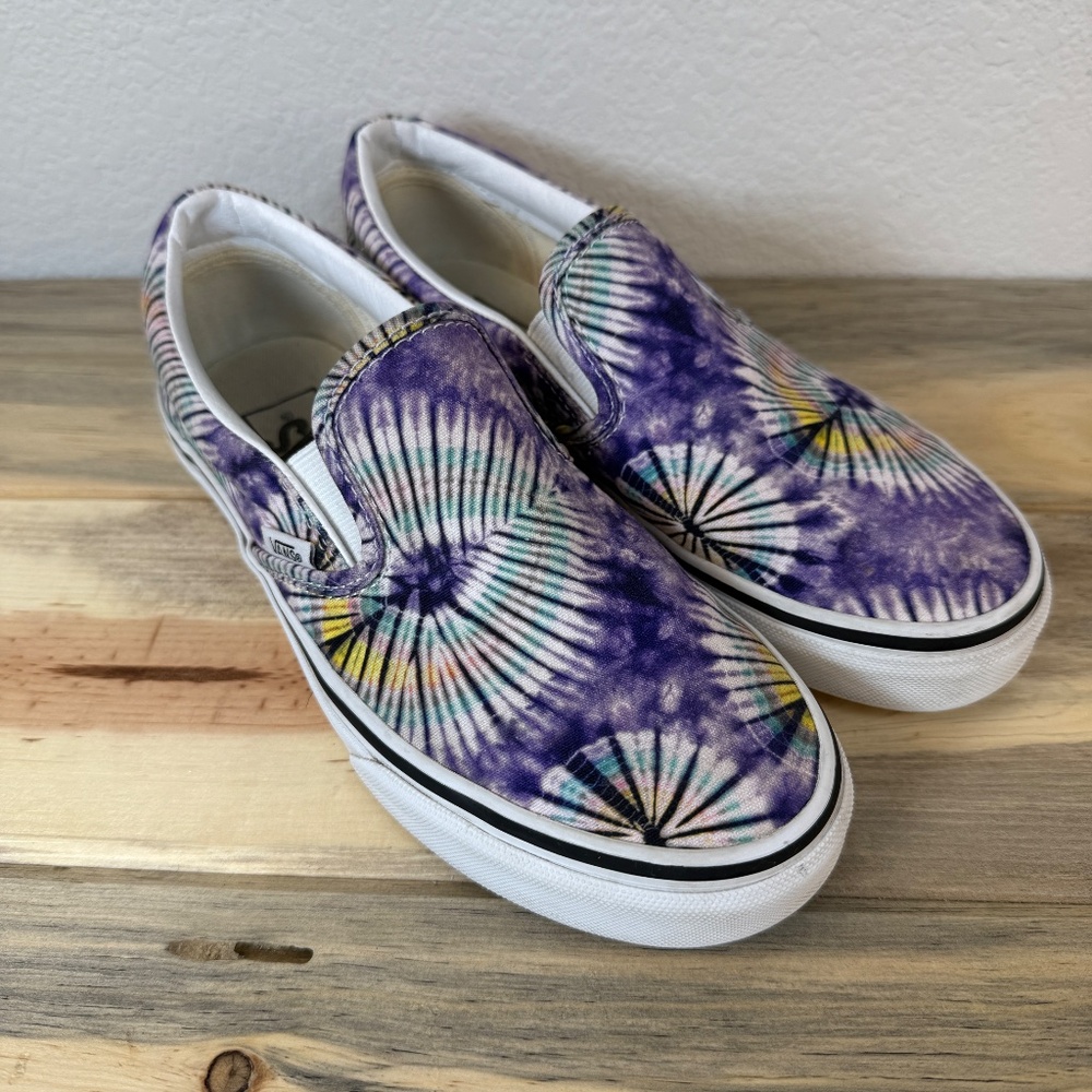 Vans Off the Wall New Age Purple Tie Dye Slip On Sneakers Kicks Women's Size 7